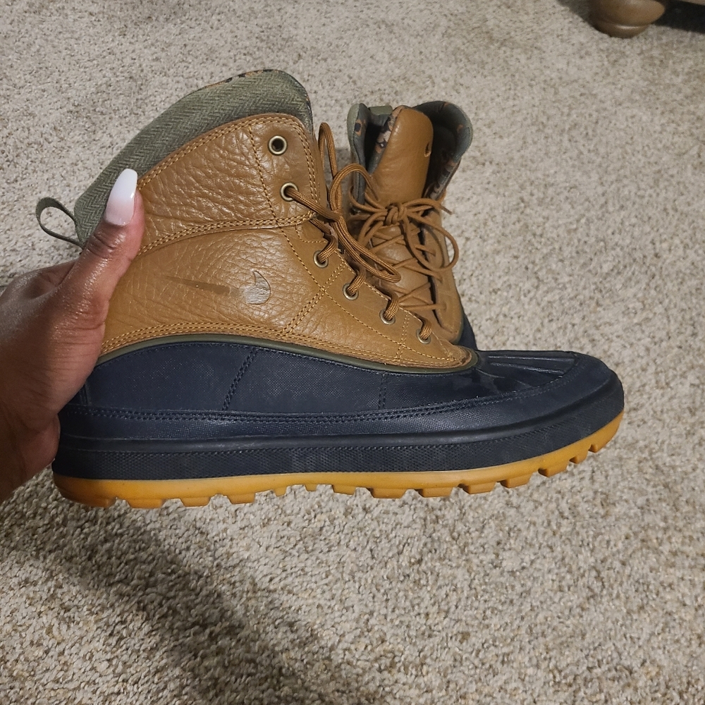 Nike Boots Size 10.5